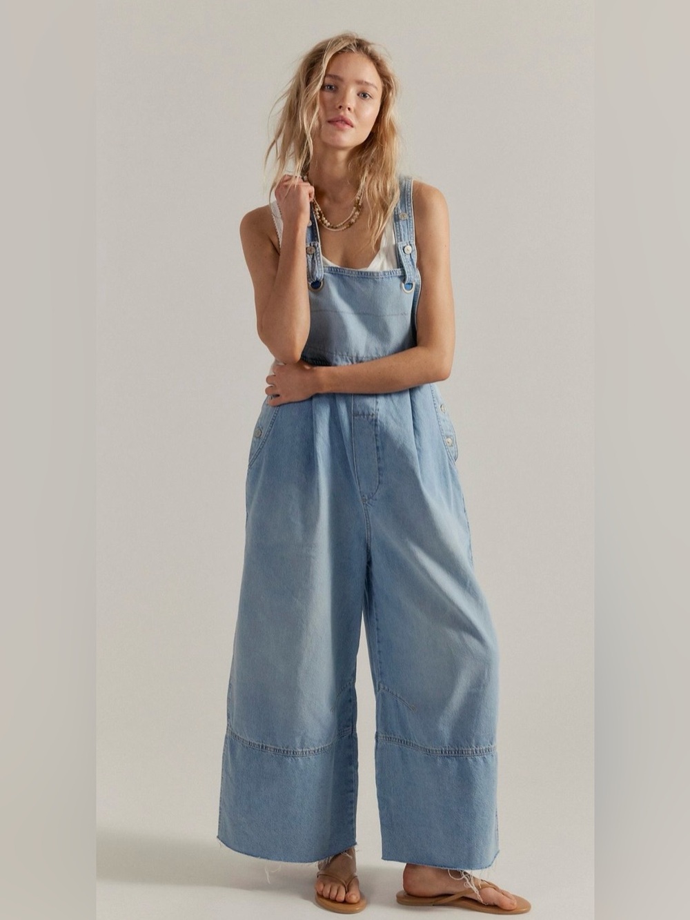 NWT FREE PEOPLE WE THE FREE RAMBLER DENIM OVERALLS GHOST RANCH